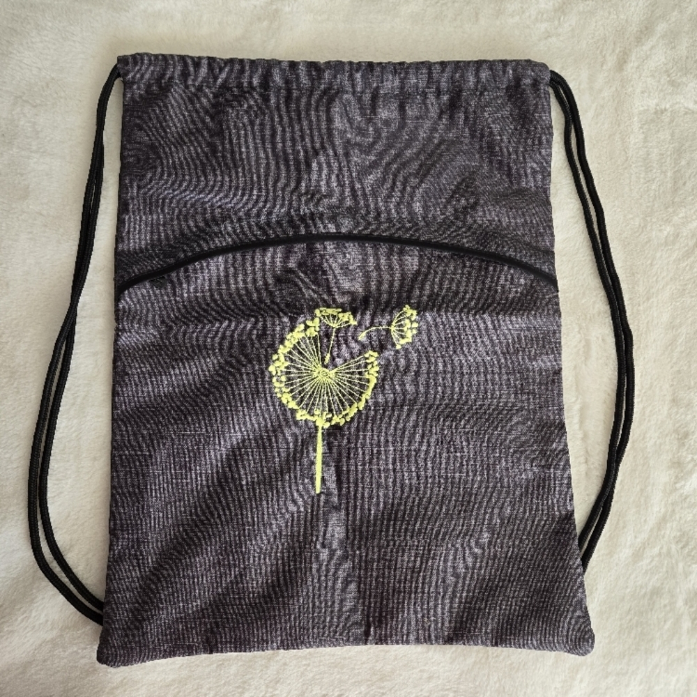 Thirty One Bags Sinch Sack Gray Drawstring Backpack with Embroidered Design